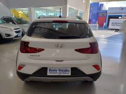 HYUNDAI - HB20X - 2021/2022 - Branca - R$ 80.000,00