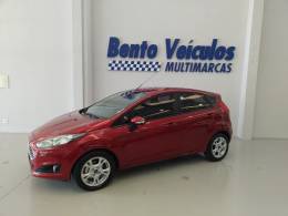 FORD - FIESTA - 2016/2016 - Vermelha - R$ 52.900,00