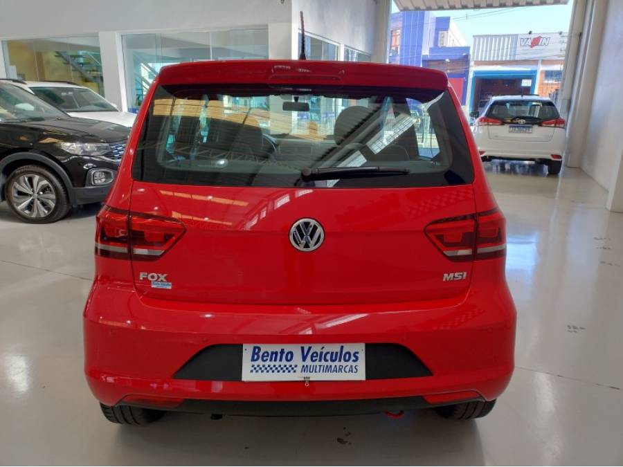 VOLKSWAGEN - FOX - 2017/2017 - Vermelha - R$ 59.900,00