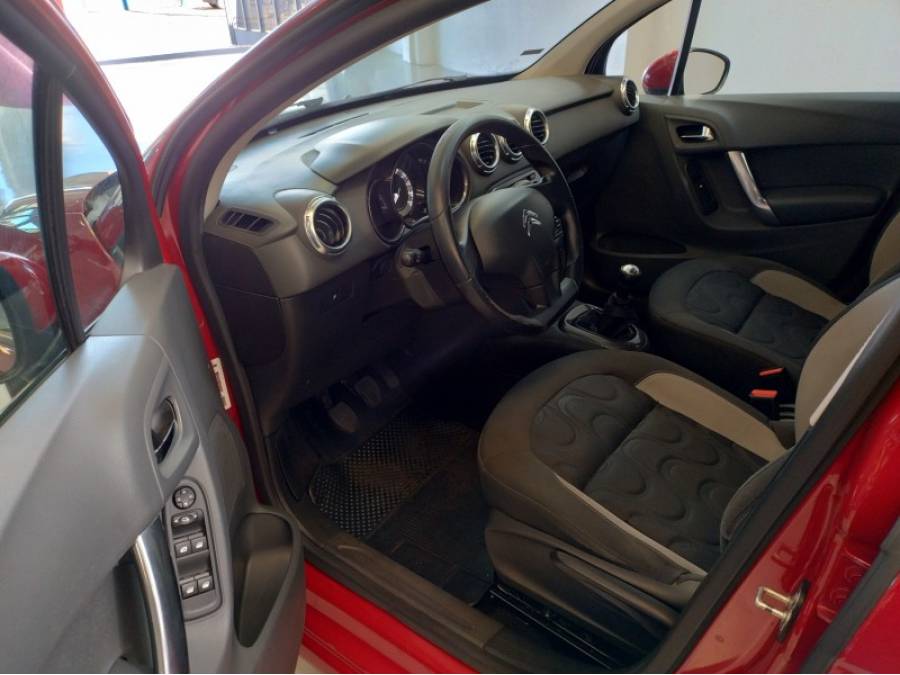 CITROËN - C3 - 2013/2014 - Vermelha - R$ 39.900,00