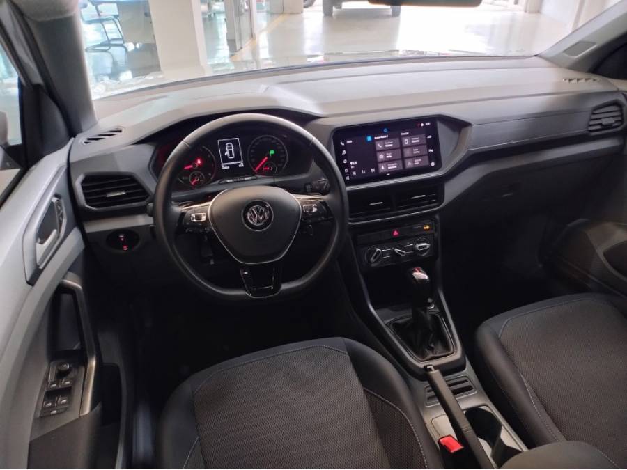 VOLKSWAGEN - T-CROSS - 2020/2021 - Branca - R$ 103.900,00