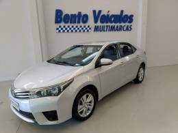 TOYOTA - COROLLA - 2016/2017 - Prata - R$ 84.900,00