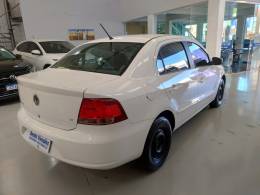 VOLKSWAGEN - VOYAGE - 2012/2013 - Branca - R$ 36.900,00