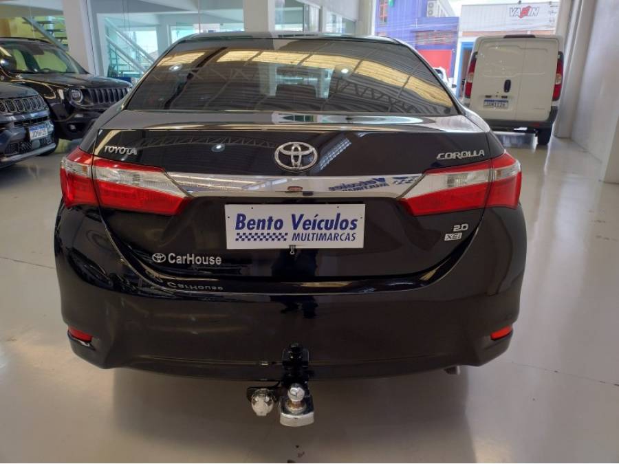 TOYOTA - COROLLA - 2014/2015 - Preta - R$ 88.000,00