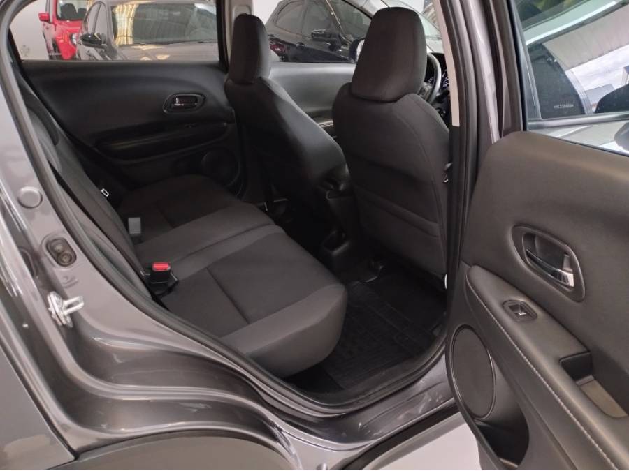 HONDA - HR-V - 2021/2021 - Cinza - R$ 118.900,00