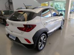 HYUNDAI - HB20X - 2021/2022 - Branca - R$ 80.000,00