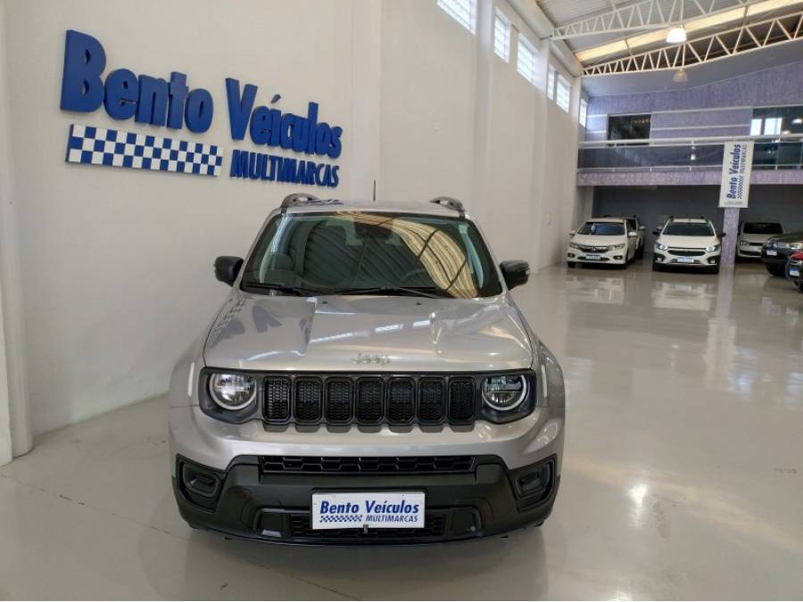 JEEP - RENEGADE - 2022/2023 - Prata - R$ 113.900,00