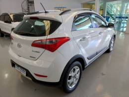 HYUNDAI - HB20X - 2015/2015 - Branca - R$ 59.900,00