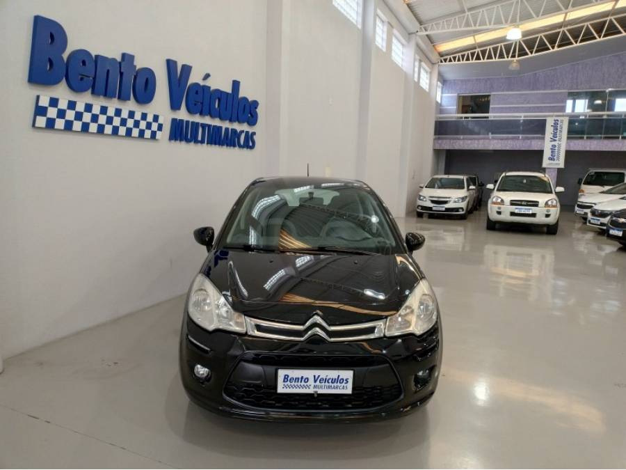 CITROËN - C3 - 2014/2015 - Preta - R$ 46.900,00