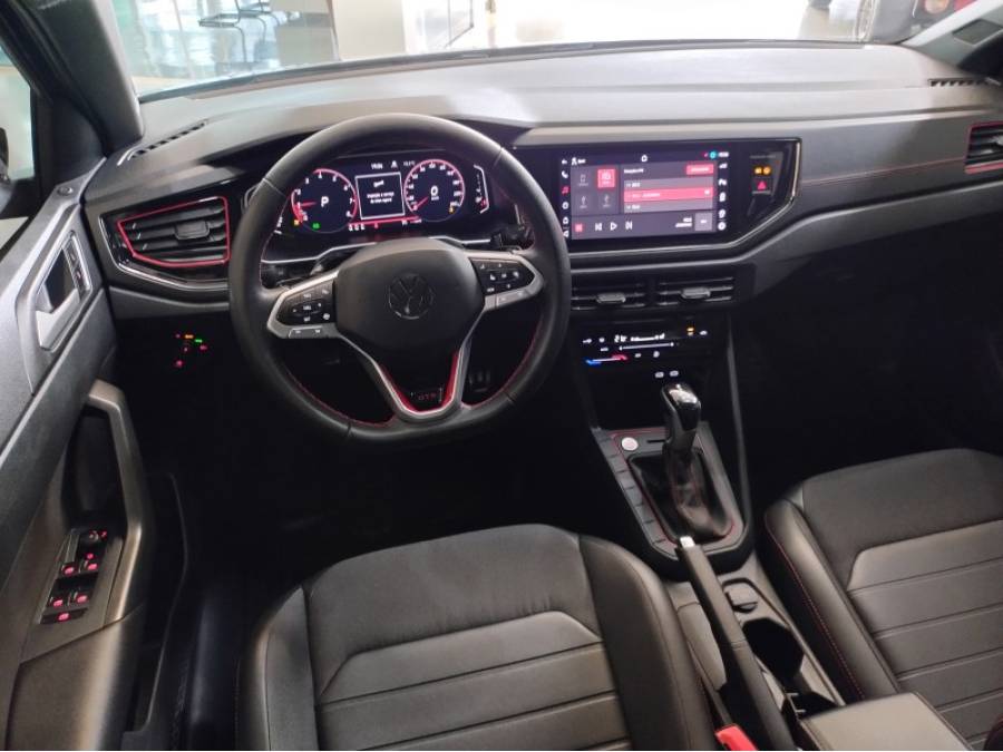 VOLKSWAGEN - POLO - 2023/2023 - Preta - R$ 127.900,00