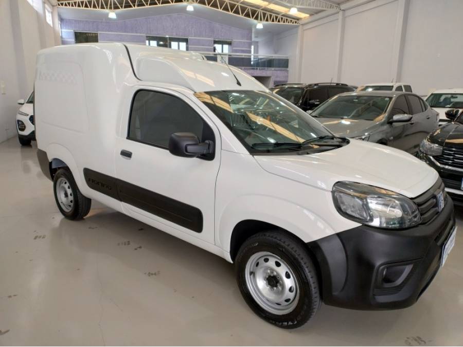 FIAT - FIORINO - 2022/2023 - Branca - R$ 91.900,00