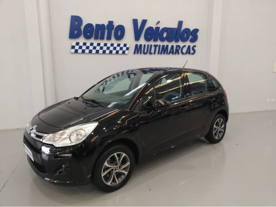 CITROËN - C3 - 2014/2015 - Preta - R$ 46.900,00