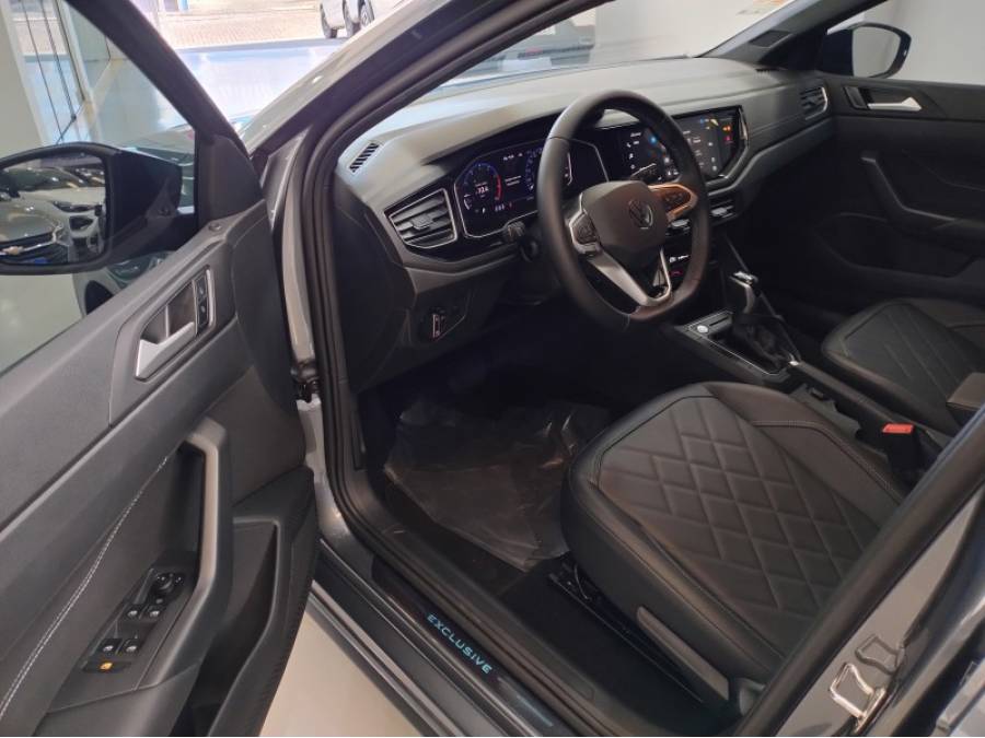 VOLKSWAGEN - VIRTUS - 2023/2024 - Cinza - R$ 137.000,00