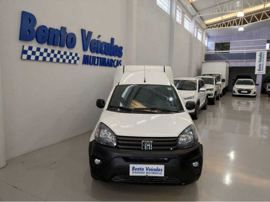 FIAT - FIORINO - 2022/2023 - Branca - R$ 91.900,00
