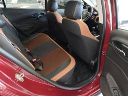 CHEVROLET - ONIX - 2016/2017 - Vermelha - R$ 62.900,00
