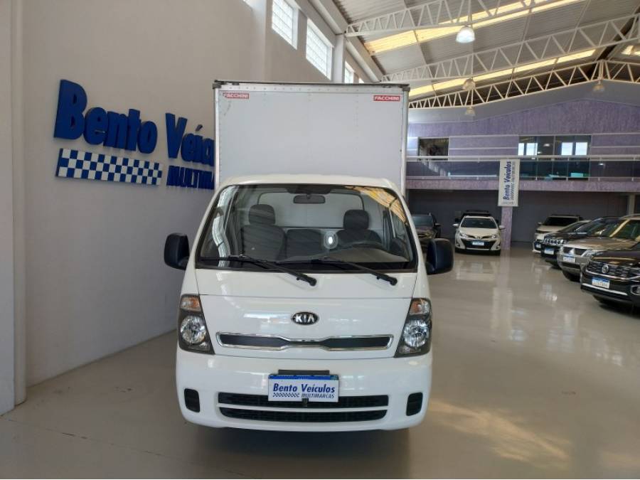 KIA MOTORS - BONGO - 2019/2020 - Branca - R$ 129.900,00