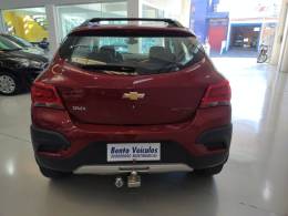 CHEVROLET - ONIX - 2016/2017 - Vermelha - R$ 62.900,00