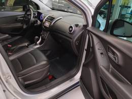 CHEVROLET - TRACKER - 2014/2015 - Prata - R$ 72.900,00