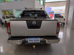 NISSAN - FRONTIER - 2012/2013 - Prata - Sob Consulta