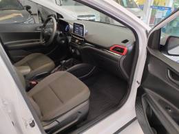HYUNDAI - HB20X - 2021/2022 - Branca - R$ 80.000,00