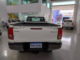 TOYOTA - HILUX - 2023/2023 - Branca - R$ 195.900,00