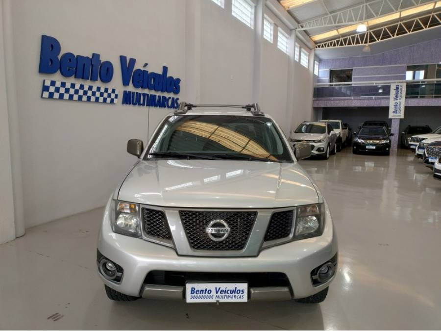 NISSAN - FRONTIER - 2012/2013 - Prata - Sob Consulta