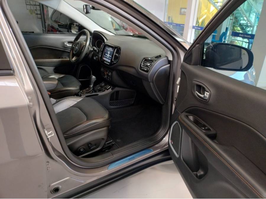 JEEP - COMPASS - 2020/2021 - Cinza - R$ 134.900,00