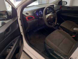 HYUNDAI - HB20X - 2021/2022 - Branca - R$ 80.000,00