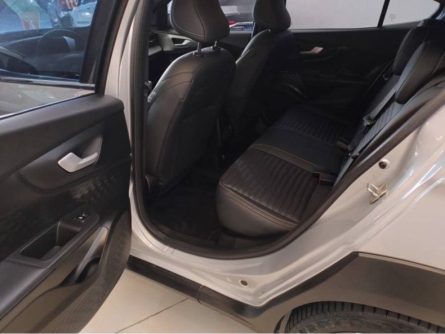 FIAT - FASTBACK - 2022/2023 - Prata - R$ 120.900,00