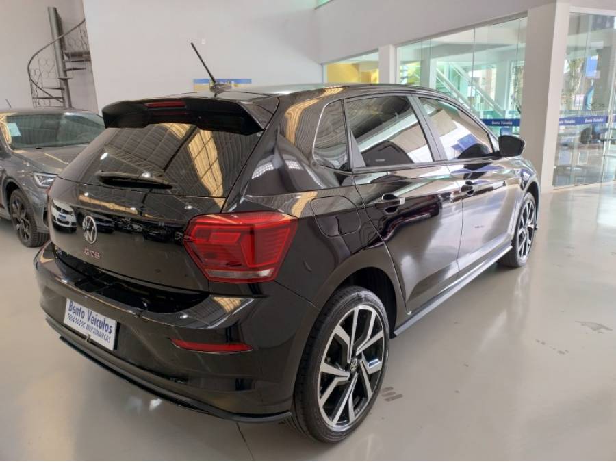 VOLKSWAGEN - POLO - 2023/2023 - Preta - R$ 127.900,00